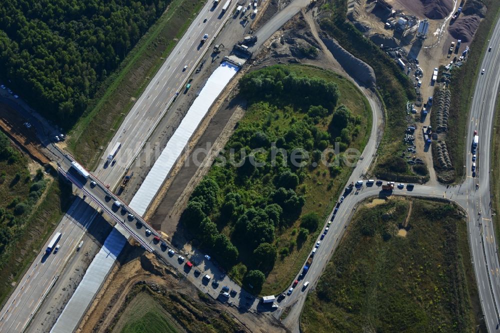 Luftaufnahme Schwanebeck - Aus- und Umbauarbeiten am Autobahndreieck AD Schwanebeck / Kreuz Barnim an der Autobahn A10 und A11 bei Schwanebeck in Brandenburg