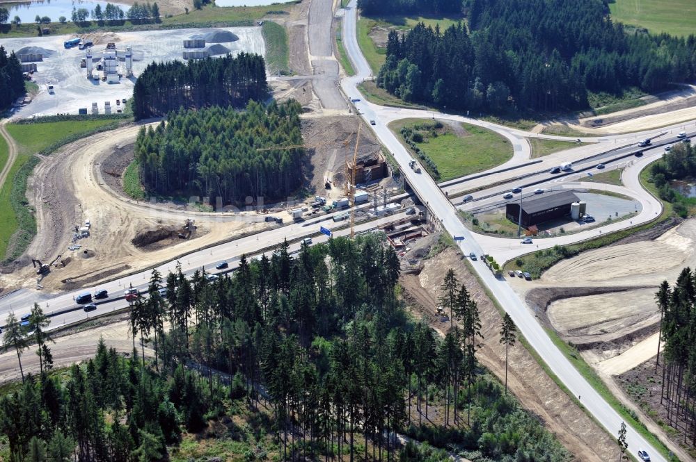 Luftaufnahme Dittersdorf - Ausbau- Arbeiten und Baustellen an der Streckenführung der BAB Bundesautobahn A9 bei Dittersdorf in Thüringen