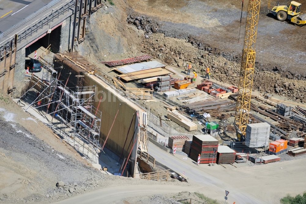 Görkwitz von oben - Ausbau- Arbeiten und Baustellen an der Streckenführung der BAB Bundesautobahn A9 bei Görkwitz in Thüringen