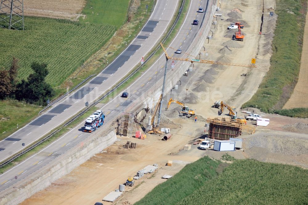 Luftbild Görkwitz - Ausbau- Arbeiten und Baustellen an der Streckenführung der BAB Bundesautobahn A9 bei Görkwitz in Thüringen