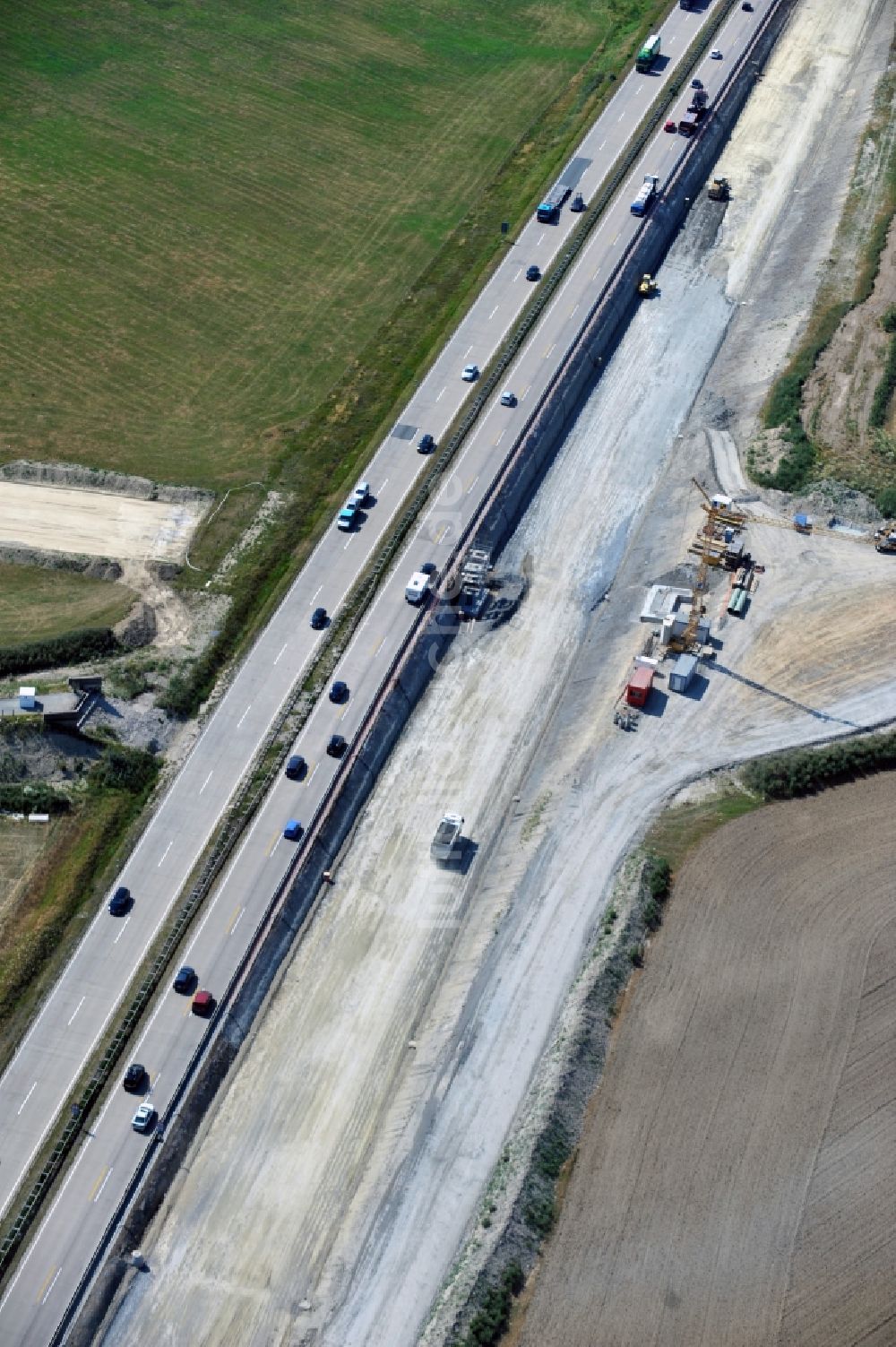 Luftaufnahme Köthnitz - Ausbau- Arbeiten und Baustellen an der Streckenführung der BAB Bundesautobahn A9 bei Köthnitz in Thüringen