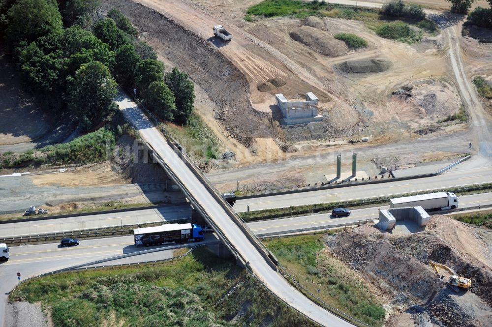 Luftbild Lemnitz - Ausbau- Arbeiten und Baustellen an der Streckenführung der BAB Bundesautobahn A9 bei Lemnitz in Thüringen