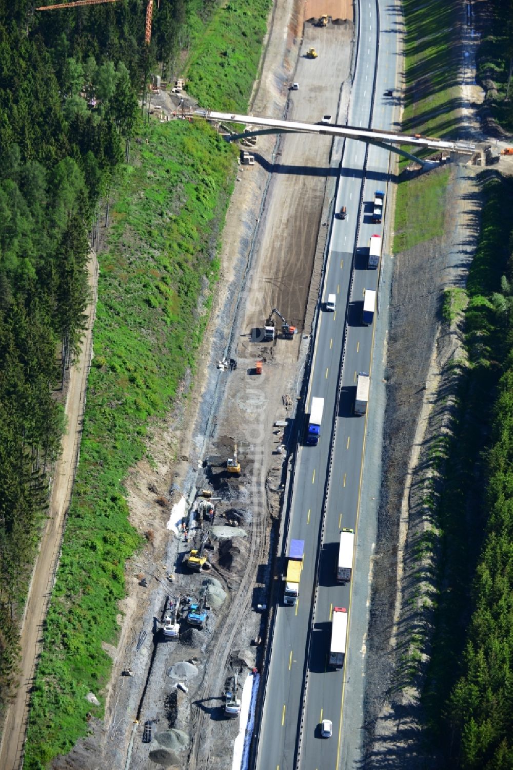 Luftbild Lemnitz - Ausbau- Arbeiten und Baustellen an der Streckenführung der BAB Bundesautobahn A9 bei Lemnitz in Thüringen