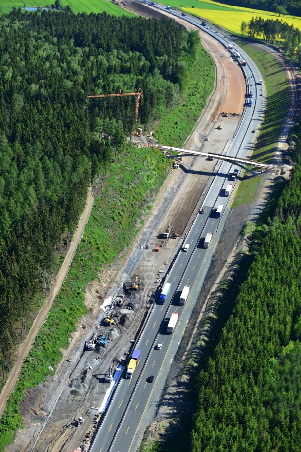 Luftaufnahme Lemnitz - Ausbau- Arbeiten und Baustellen an der Streckenführung der BAB Bundesautobahn A9 bei Lemnitz in Thüringen