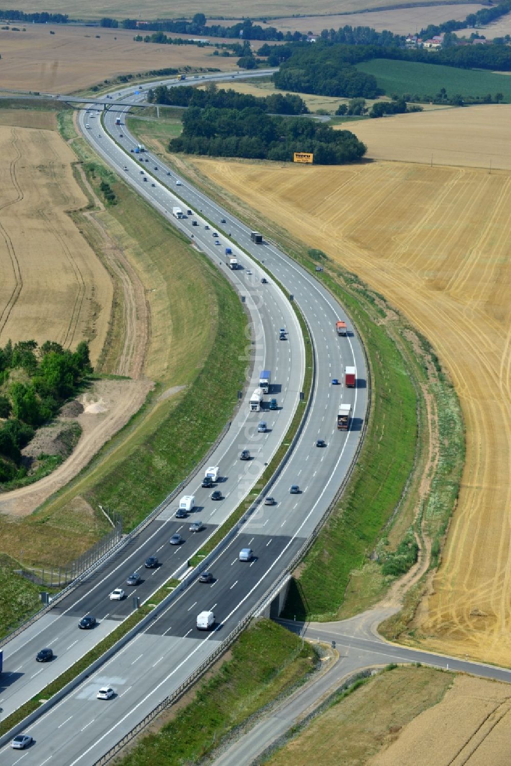 Luftbild Lemnitz - Ausbau- Arbeiten und Baustellen an der Streckenführung der BAB Bundesautobahn A9 bei Lemnitz in Thüringen