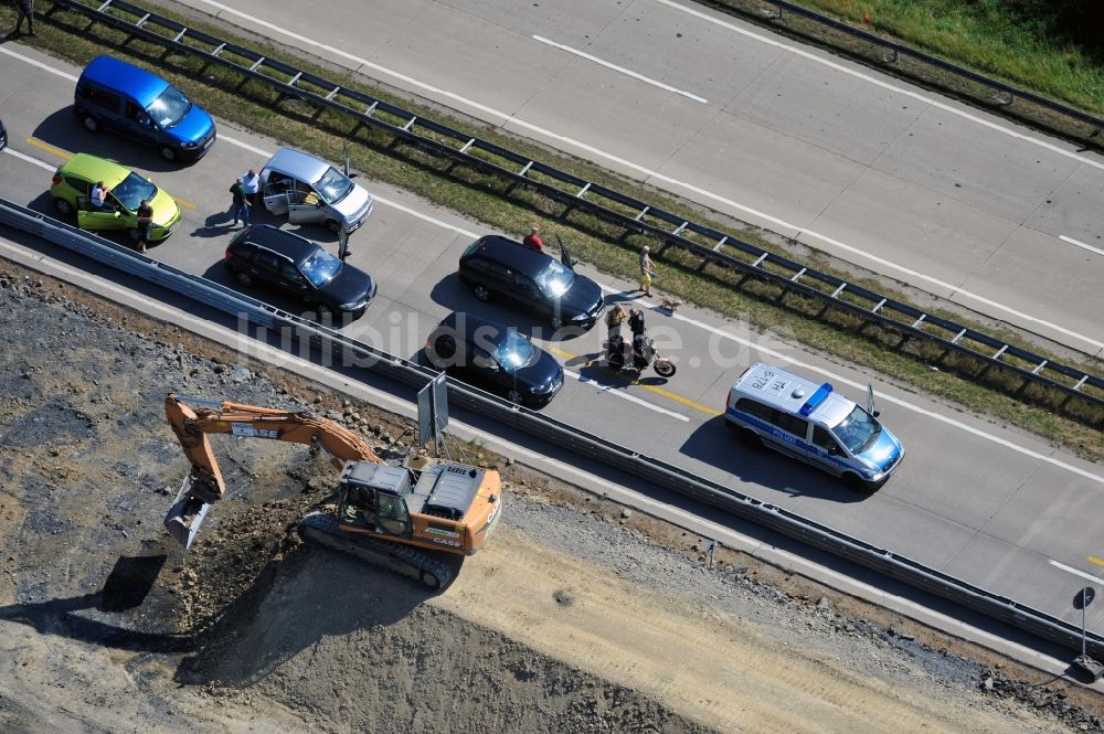 Moßbach von oben - Ausbau- Arbeiten und Baustellen an der Streckenführung der BAB Bundesautobahn A9 bei Moßbach in Thüringen