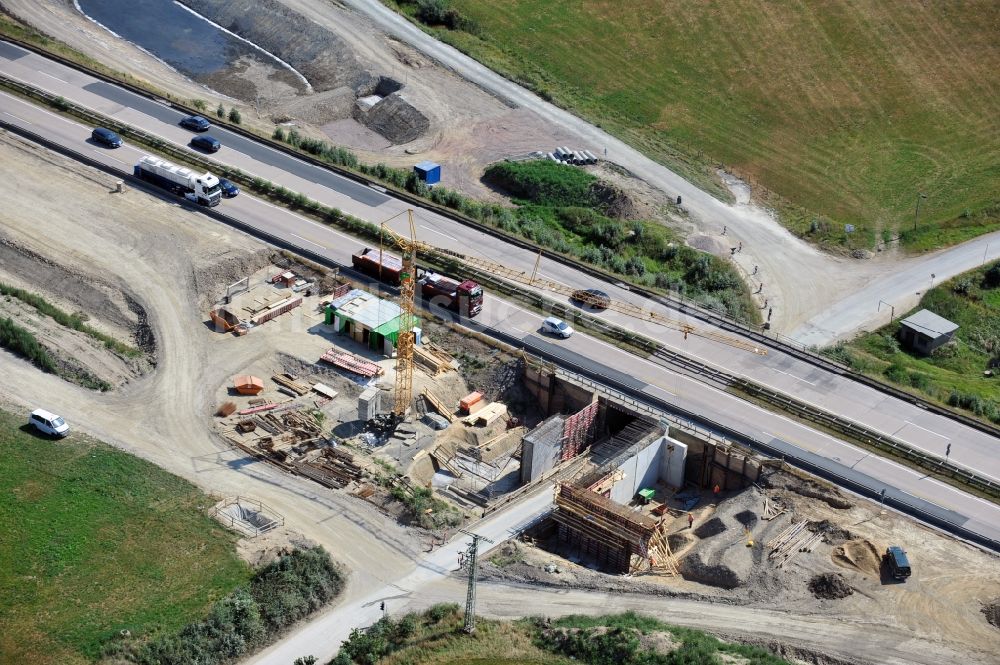 Luftaufnahme Moßbach - Ausbau- Arbeiten und Baustellen an der Streckenführung der BAB Bundesautobahn A9 bei Moßbach in Thüringen