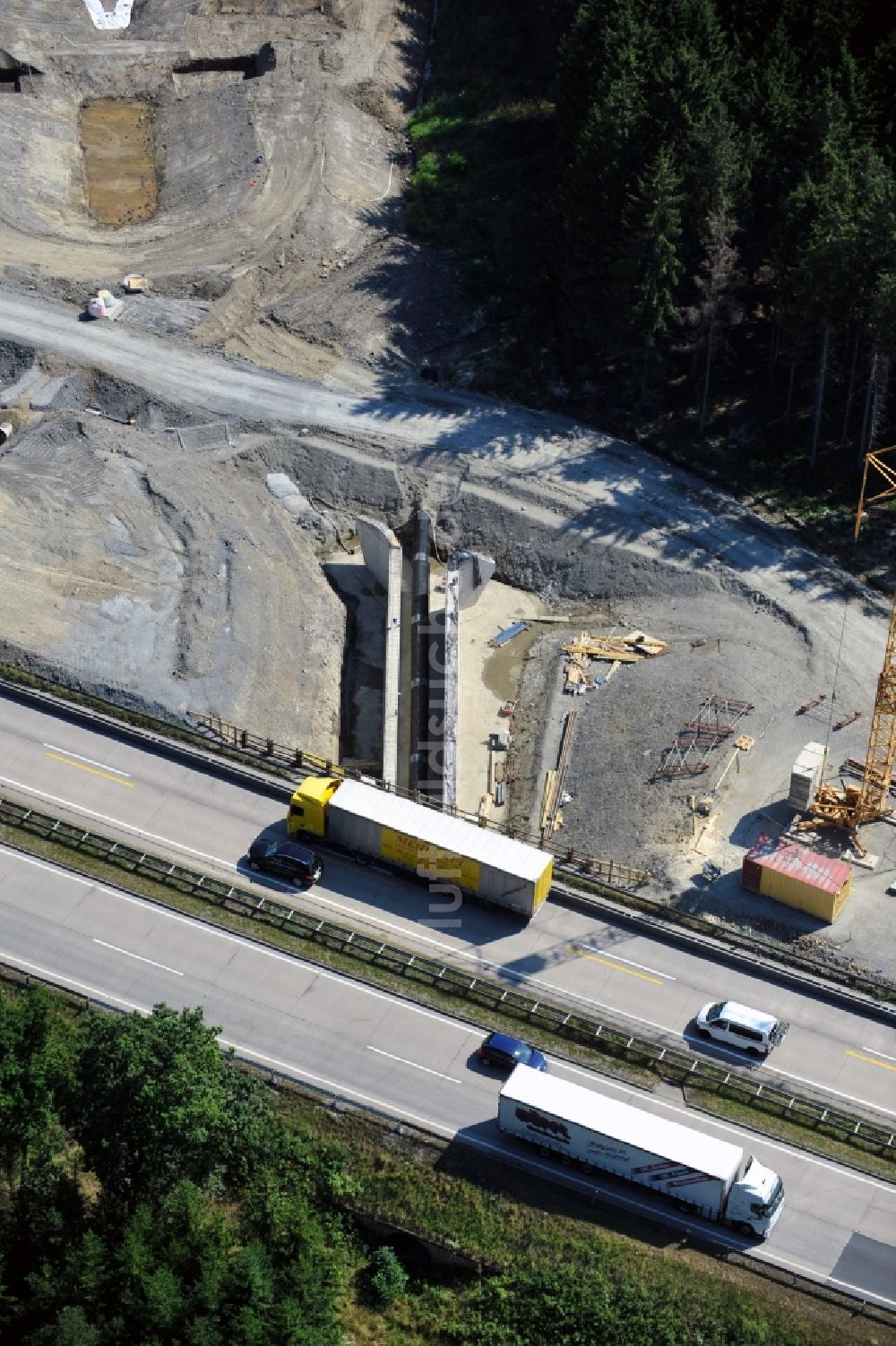 Pahnstangen von oben - Ausbau- Arbeiten und Baustellen an der Streckenführung der BAB Bundesautobahn A9 bei Pahnstangen in Thüringen