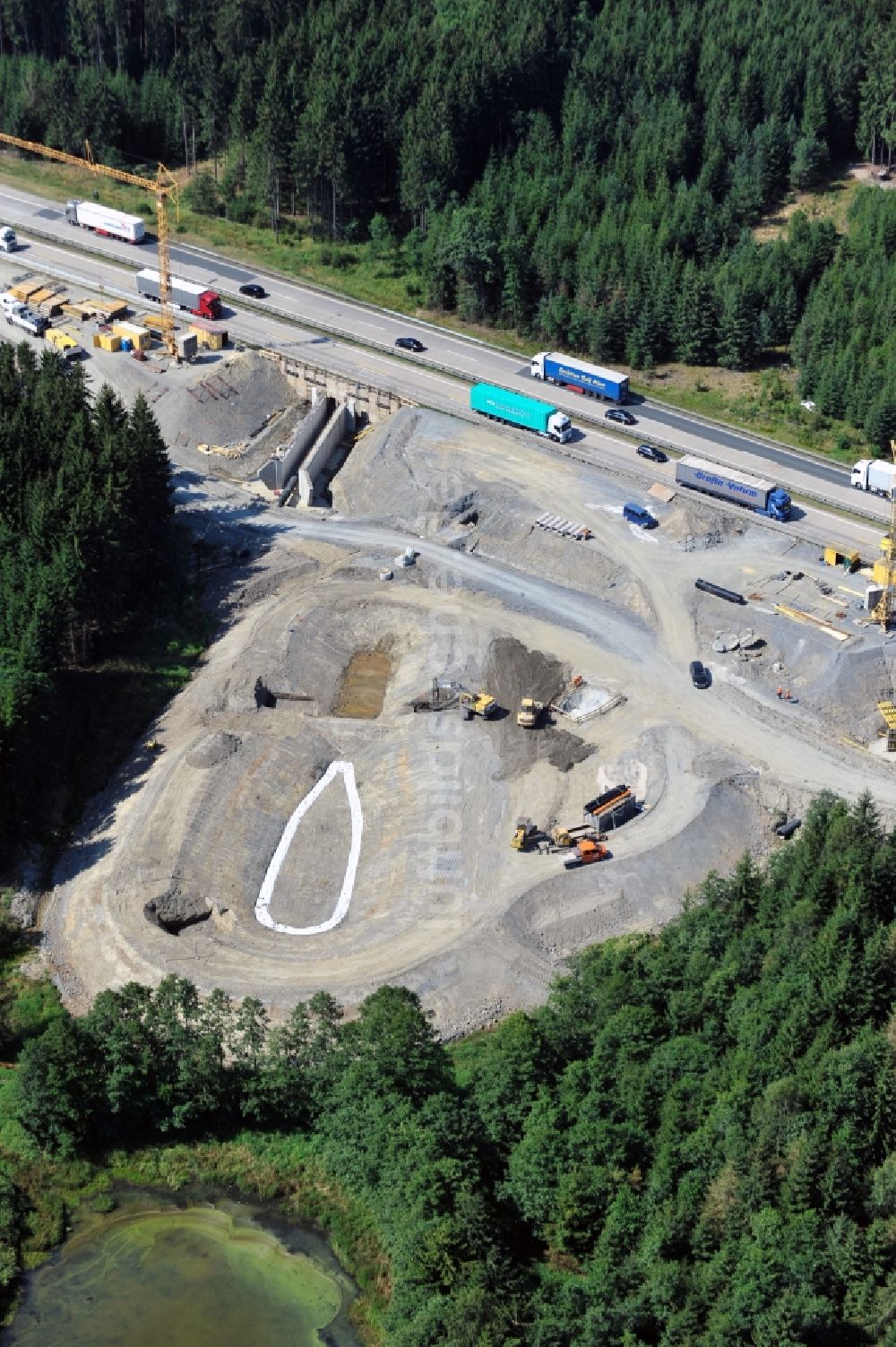 Pahnstangen aus der Vogelperspektive: Ausbau- Arbeiten und Baustellen an der Streckenführung der BAB Bundesautobahn A9 bei Pahnstangen in Thüringen