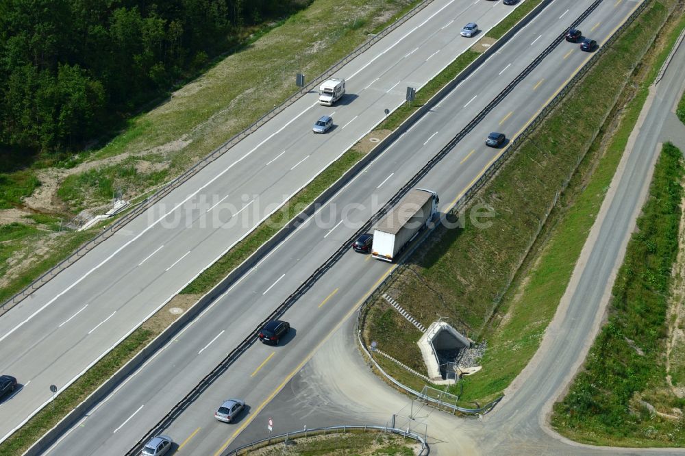 Pörmitz aus der Vogelperspektive: Ausbau- Arbeiten und Baustellen an der Streckenführung der BAB Bundesautobahn A9 bei Pörmitz in Thüringen