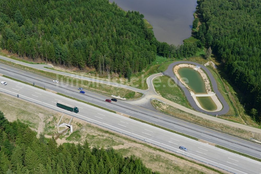 Luftaufnahme Pörmitz - Ausbau- Arbeiten und Baustellen an der Streckenführung der BAB Bundesautobahn A9 bei Pörmitz in Thüringen