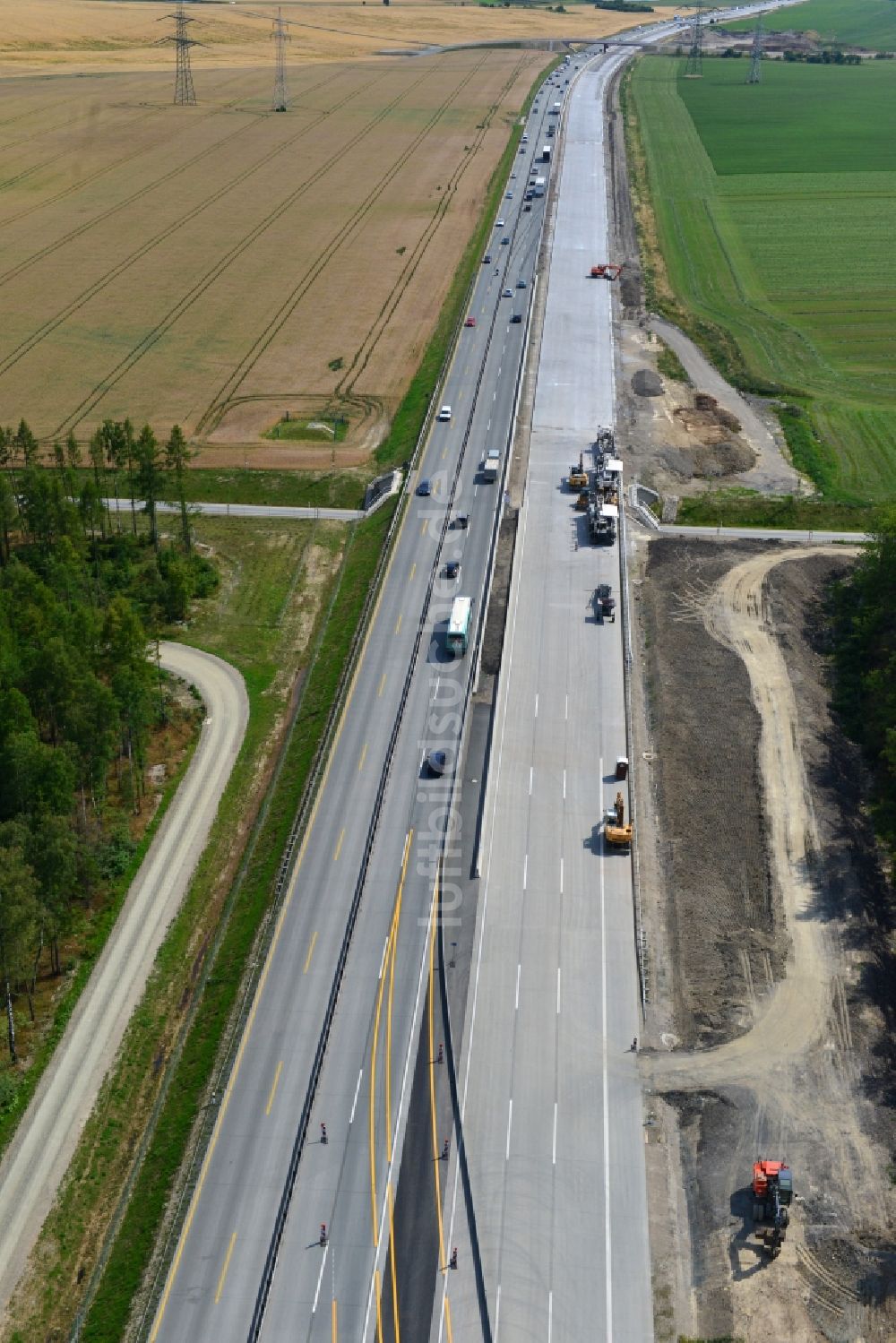 Luftaufnahme Pörmitz - Ausbau- Arbeiten und Baustellen an der Streckenführung der BAB Bundesautobahn A9 bei Pörmitz in Thüringen