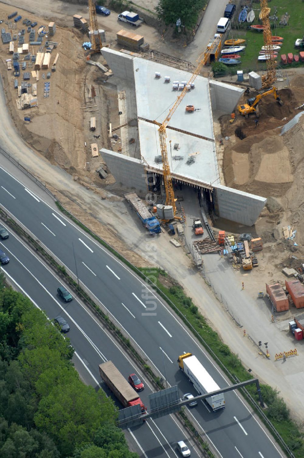 Luftaufnahme Braunschweig - Ausbau des Autobahndreieck Braunschweig-Südwest an der Autobahn A29 / A 391