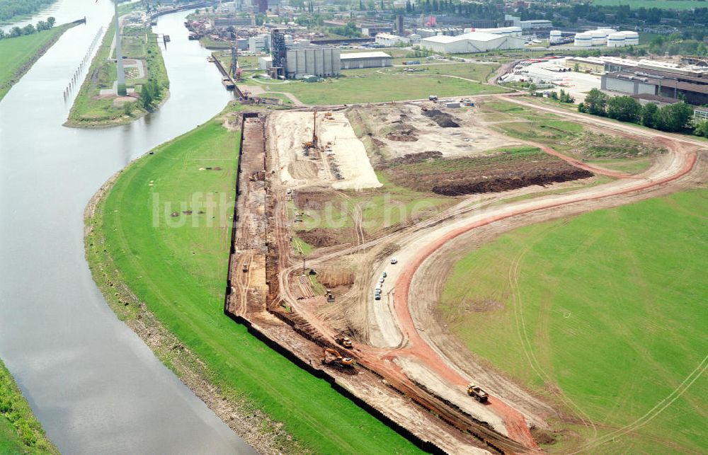 Magdeburg / Sachsen-Anhalt von oben - Ausbau des Binenhafens Magdeburg im Zuge von Ausgleichs- und Ersatzmaßnahmen am Wasserstraßenkreuz Magdeburg / Elbe-Havel-Kanal