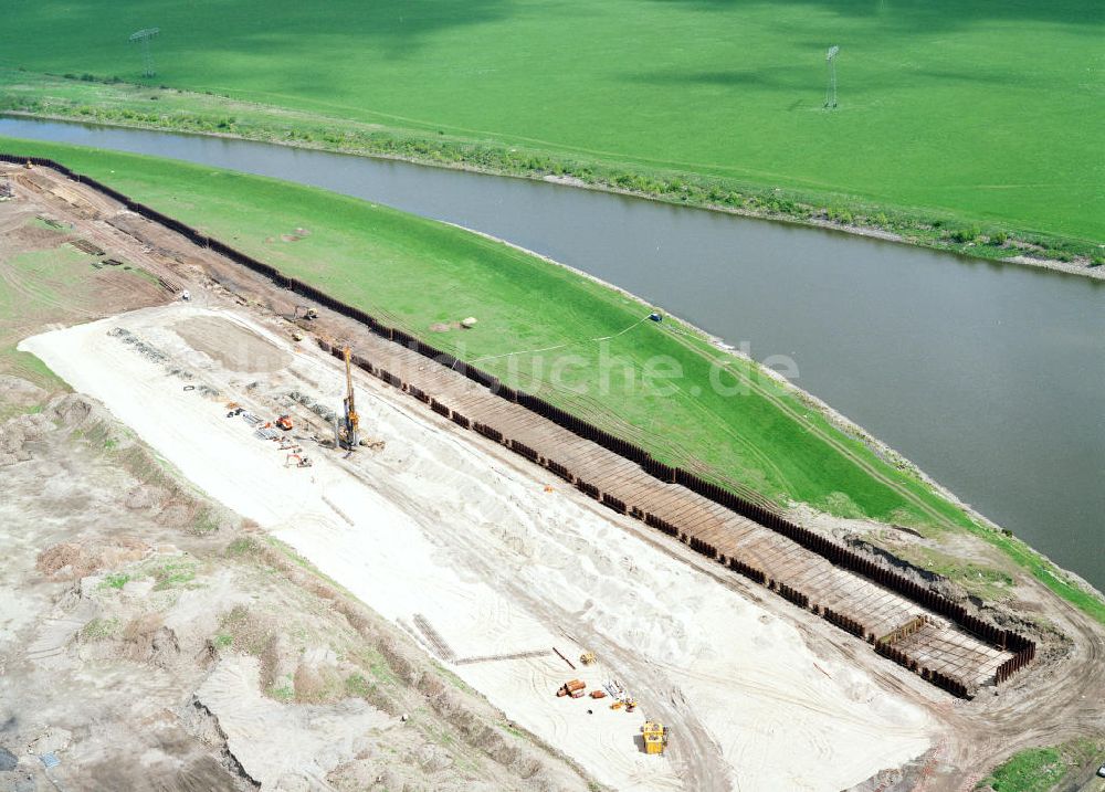 Luftbild Magdeburg / Sachsen-Anhalt - Ausbau des Binenhafens Magdeburg im Zuge von Ausgleichs- und Ersatzmaßnahmen am Wasserstraßenkreuz Magdeburg / Elbe-Havel-Kanal