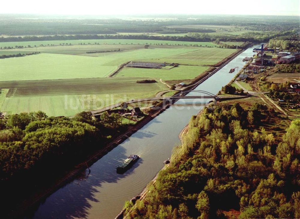 Parey / Sachsen-Anhalt aus der Vogelperspektive: Ausbau des Elbe-Havel-Kanales bei Parey in Sachsen-Anhalt.