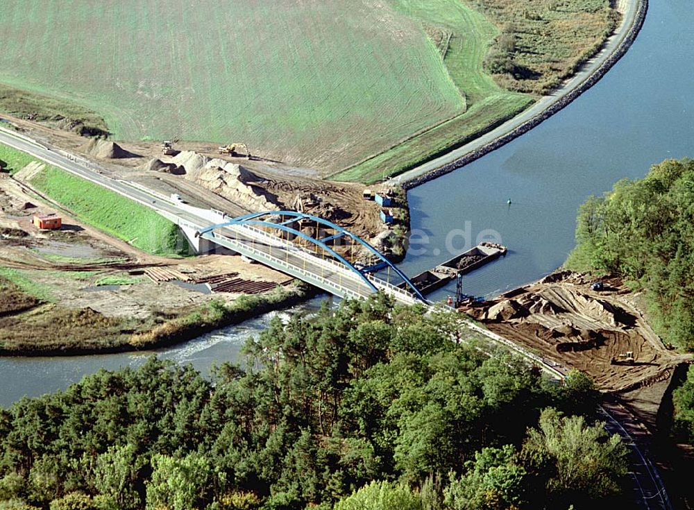 Luftaufnahme Burg / Sachsen-Anhalt - Ausbau des Elbe-Havel-Kanales an der nördkichen Stadtgrenze von Burg in Sachsen-Anhalt.