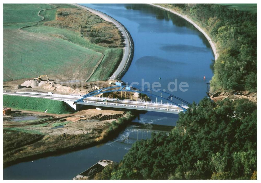 Burg / Sachsen-Anhalt aus der Vogelperspektive: Ausbau des Elbe-Havel-Kanales an der nördkichen Stadtgrenze von Burg in Sachsen-Anhalt.