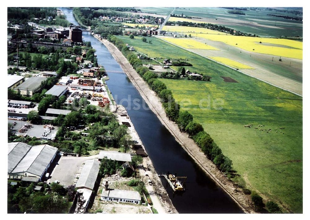 Burg / Sachsen-Anhalt aus der Vogelperspektive: Ausbau des Elbe-Havel-Kanales am nördlichen Stadtrand von Burg in Sachsen-Anhalt