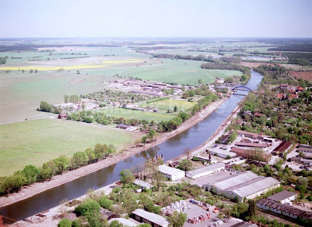 Luftaufnahme Burg / Sachsen-Anhalt - Ausbau des Elbe-Havel-Kanales am nördlichen Stadtrand von Burg in Sachsen-Anhalt