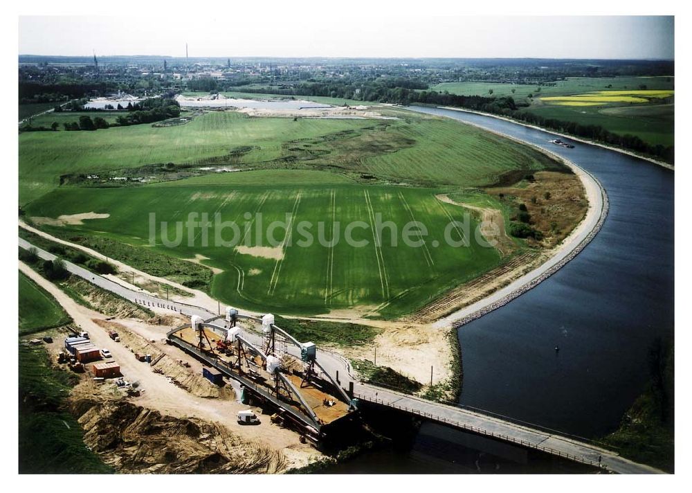 Burg / Sachsen-Anhalt von oben - Ausbau des Elbe-Havel-Kanales am nördlichen Stadtrand von Burg in Sachsen-Anhalt