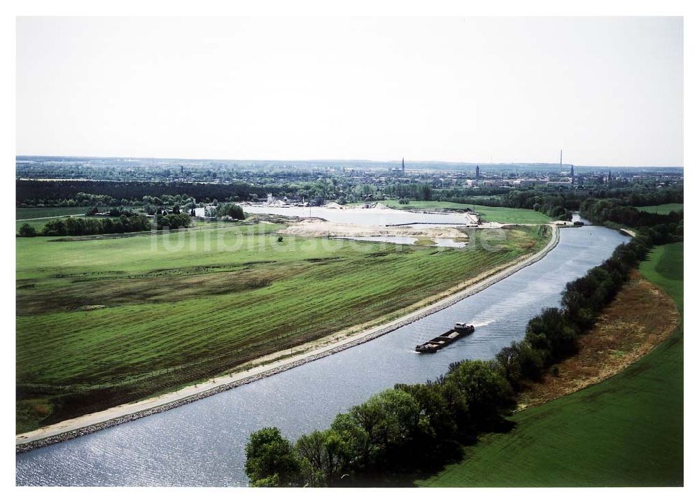 Luftbild Burg / Sachsen-Anhalt - Ausbau des Elbe-Havel-Kanales am nördlichen Stadtrand von Burg in Sachsen-Anhalt