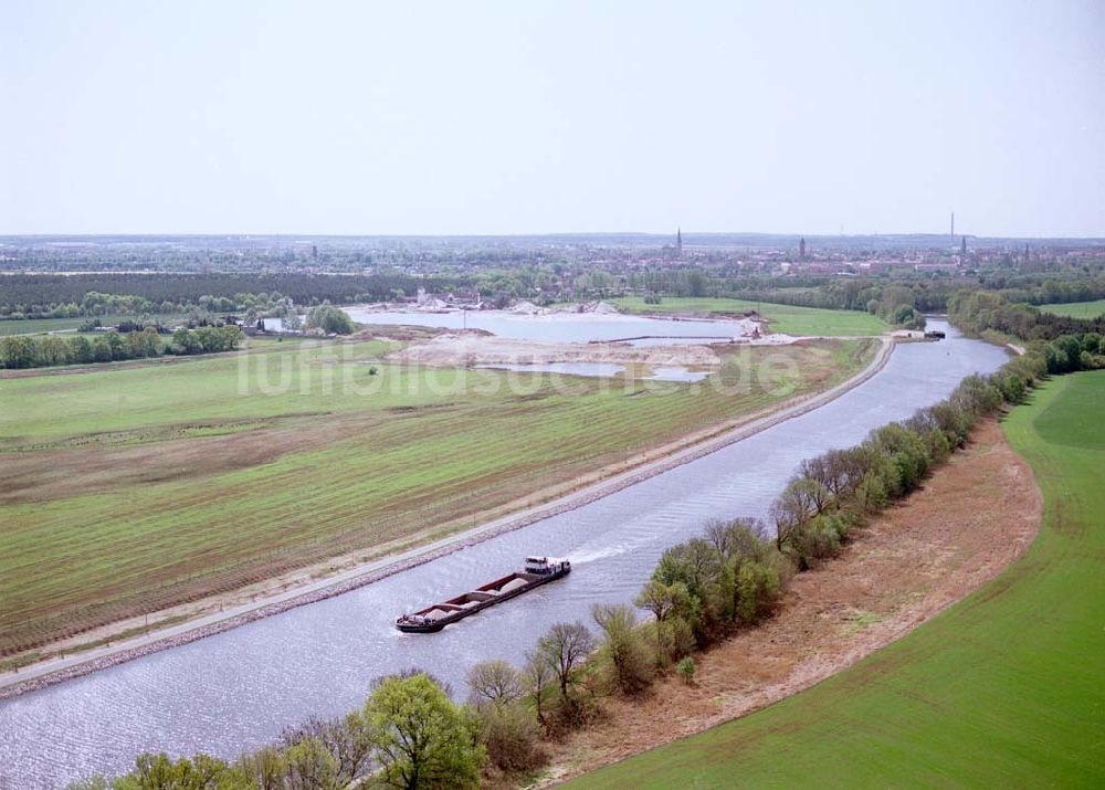 Luftaufnahme Burg / Sachsen-Anhalt - Ausbau des Elbe-Havel-Kanales am nördlichen Stadtrand von Burg in Sachsen-Anhalt