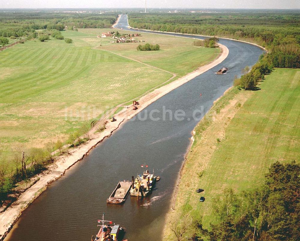 Genthin / Brandenburg von oben - Ausbau des Elbe-Havel-Kanales östlich von Genthin in Brandenburg.