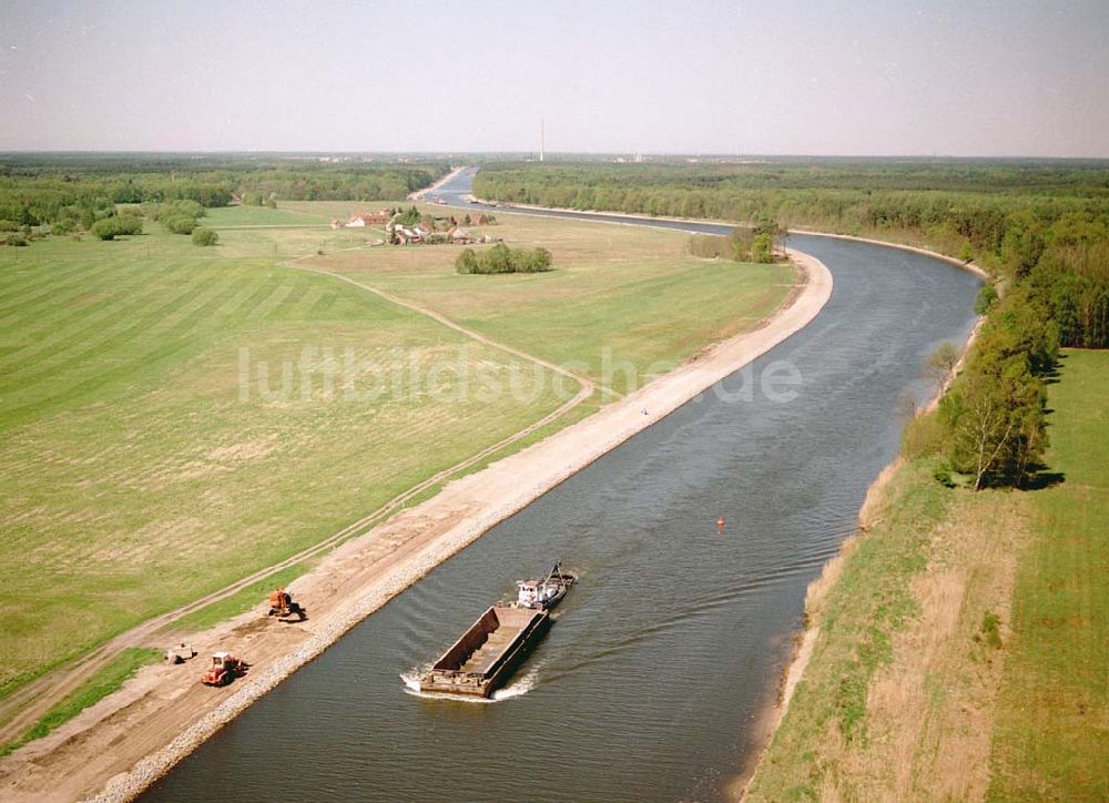 Luftaufnahme Genthin / Brandenburg - Ausbau des Elbe-Havel-Kanales östlich von Genthin in Brandenburg.