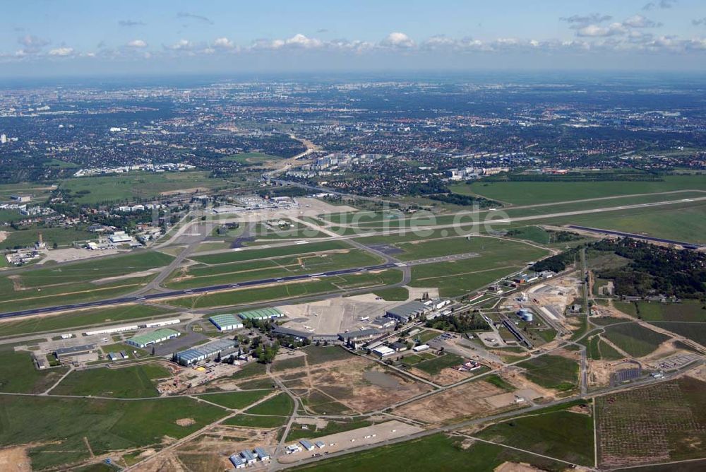 Schönefeld von oben - Ausbau des Flughafens Berlin-Schönefeld