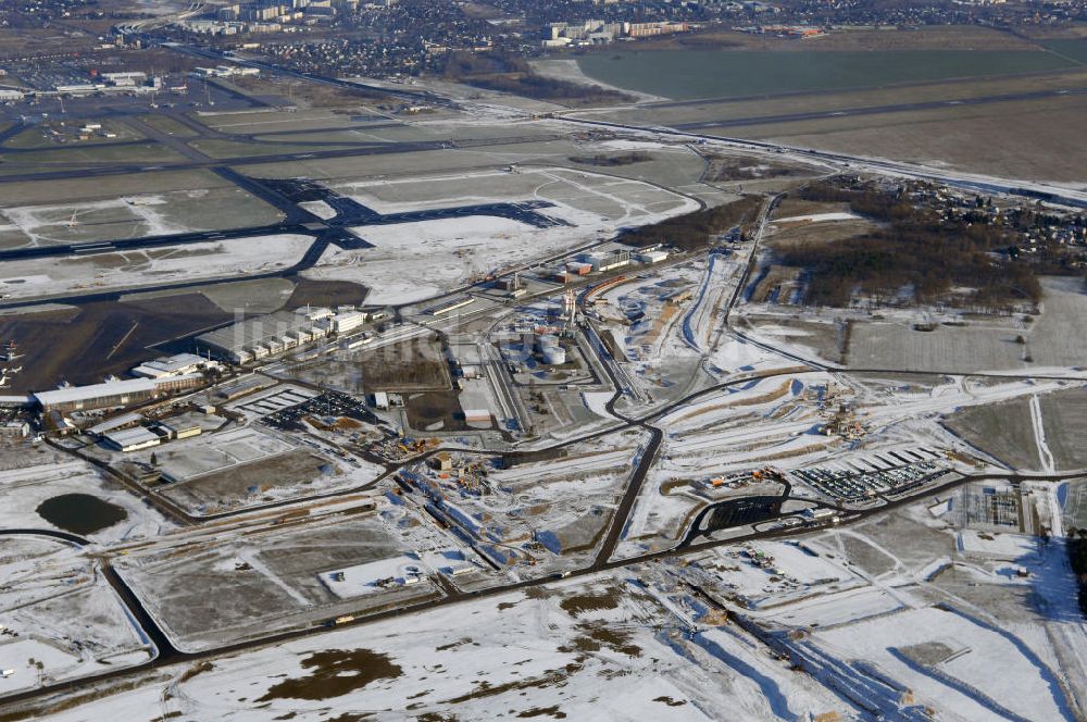 Schönefeld von oben - Ausbau des Flughafens Berlin-Schönefeld