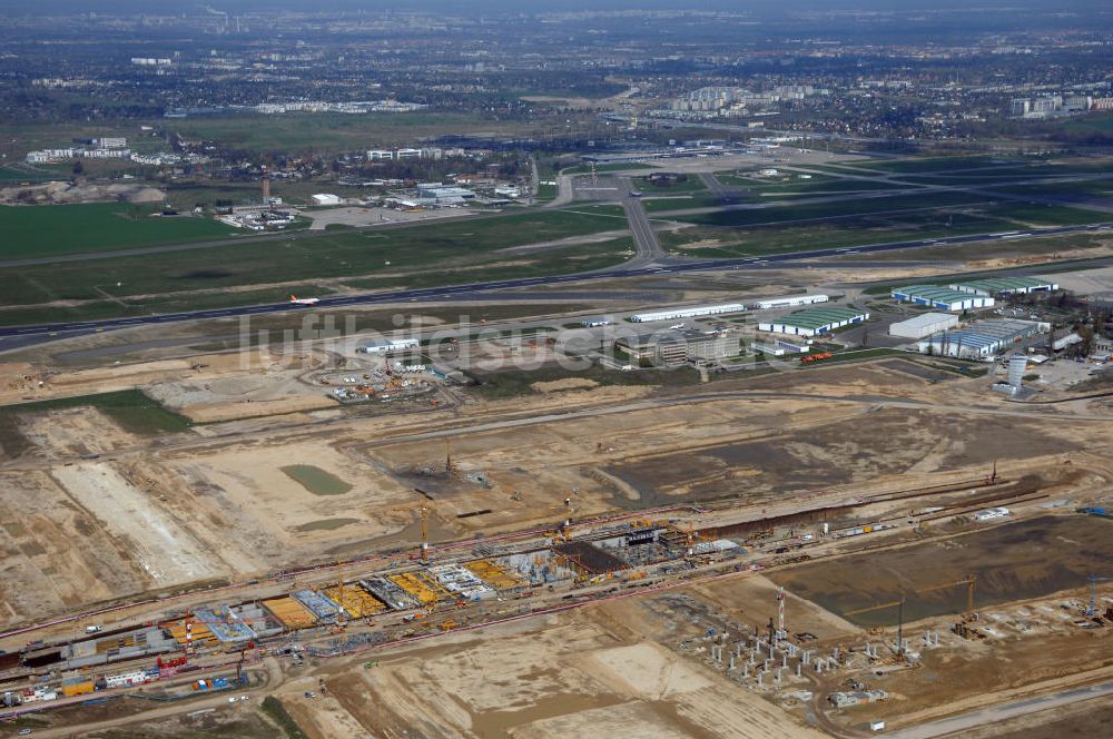 Schönefeld / Bundesland BRB von oben - Ausbau des Flughafens Berlin-Schönefeld