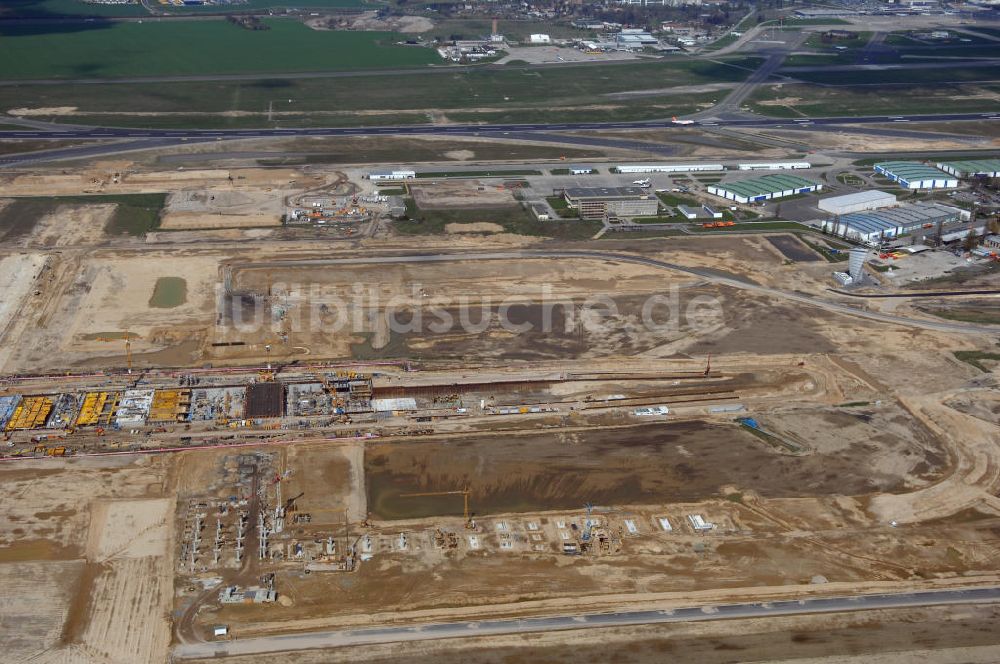 Luftaufnahme Schönefeld / Bundesland BRB - Ausbau des Flughafens Berlin-Schönefeld