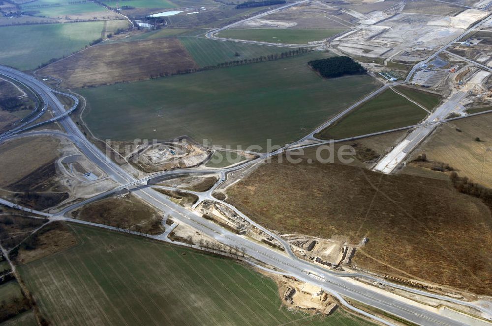 Schönefeld von oben - Ausbau des Flughafens Berlin-Schönefeld / Ausbau der A113n