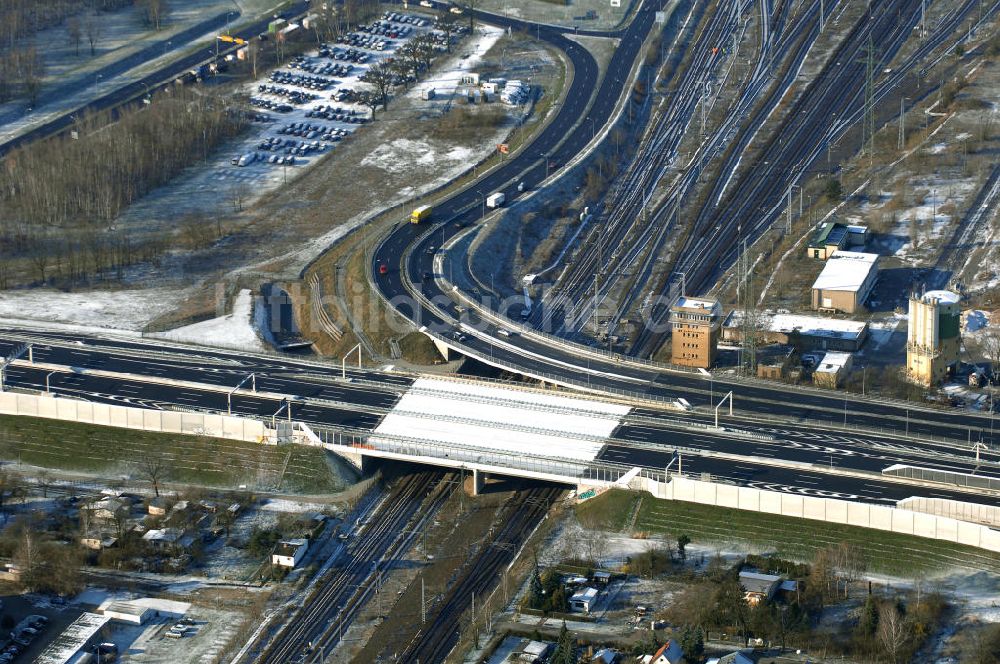 Schönefeld von oben - Ausbau des Flughafens Berlin-Schönefeld / Ausbau der A113n