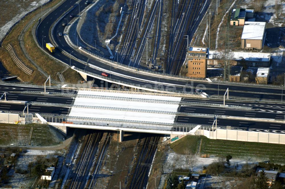 Schönefeld aus der Vogelperspektive: Ausbau des Flughafens Berlin-Schönefeld / Ausbau der A113n