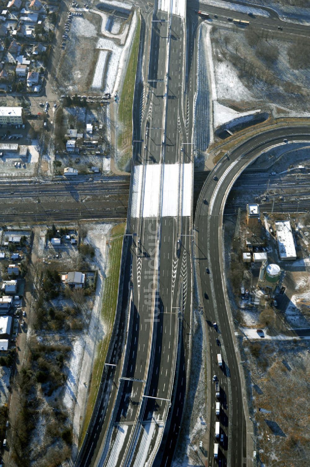 Luftaufnahme Schönefeld - Ausbau des Flughafens Berlin-Schönefeld / Ausbau der A113n