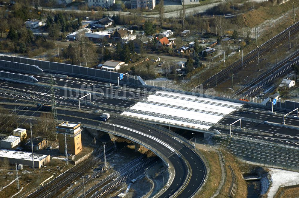 Luftbild Schönefeld - Ausbau des Flughafens Berlin-Schönefeld / Ausbau der A113n