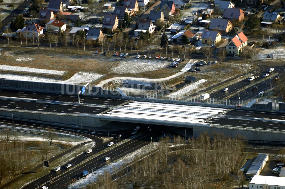 Schönefeld von oben - Ausbau des Flughafens Berlin-Schönefeld / Ausbau der A113n