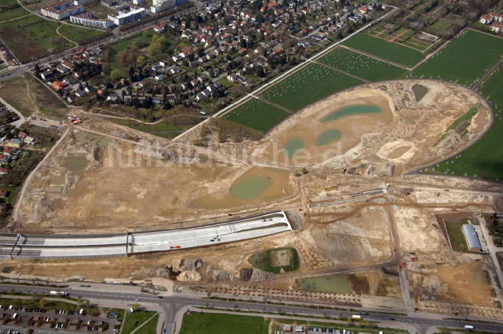 Luftbild Schönefeld - Ausbau des Flughafens Berlin-Schönefeld / Ausbau der A113n