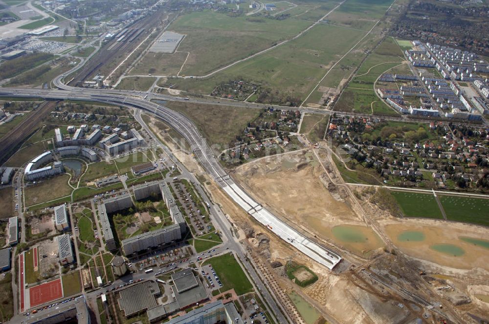 Schönefeld von oben - Ausbau des Flughafens Berlin-Schönefeld / Ausbau der A113n