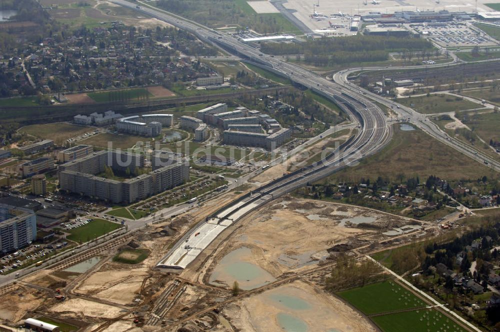 Luftbild Schönefeld - Ausbau des Flughafens Berlin-Schönefeld / Ausbau der A113n