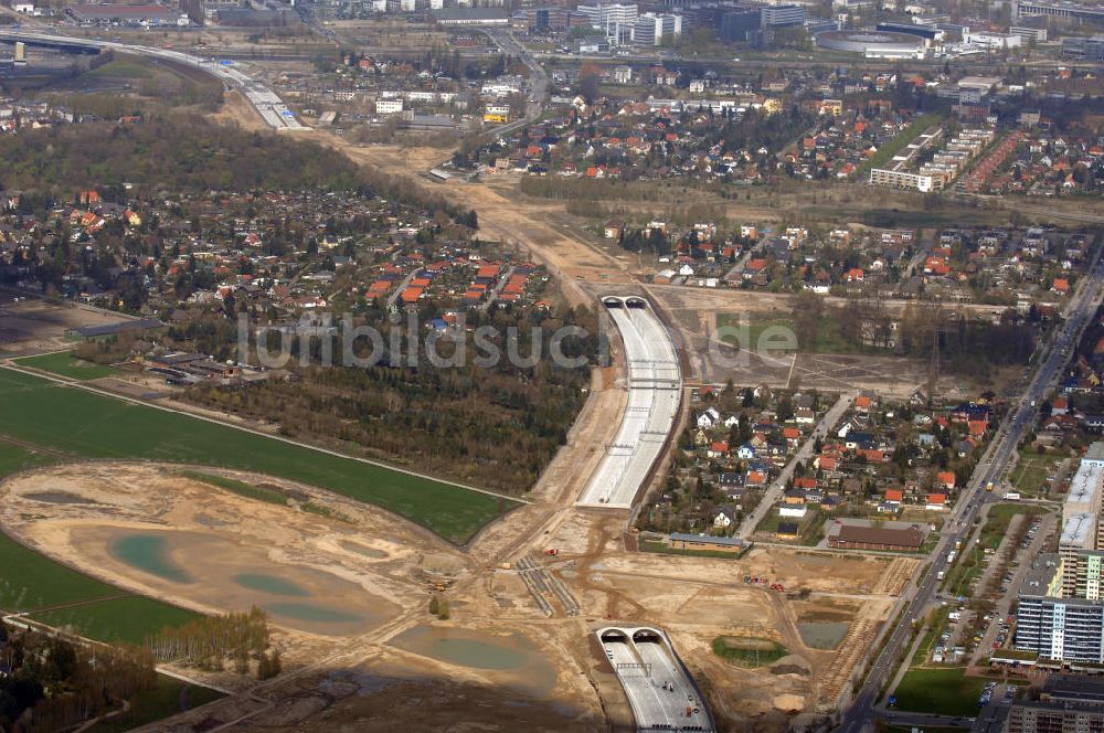 Luftaufnahme Schönefeld - Ausbau des Flughafens Berlin-Schönefeld / Ausbau der A113n