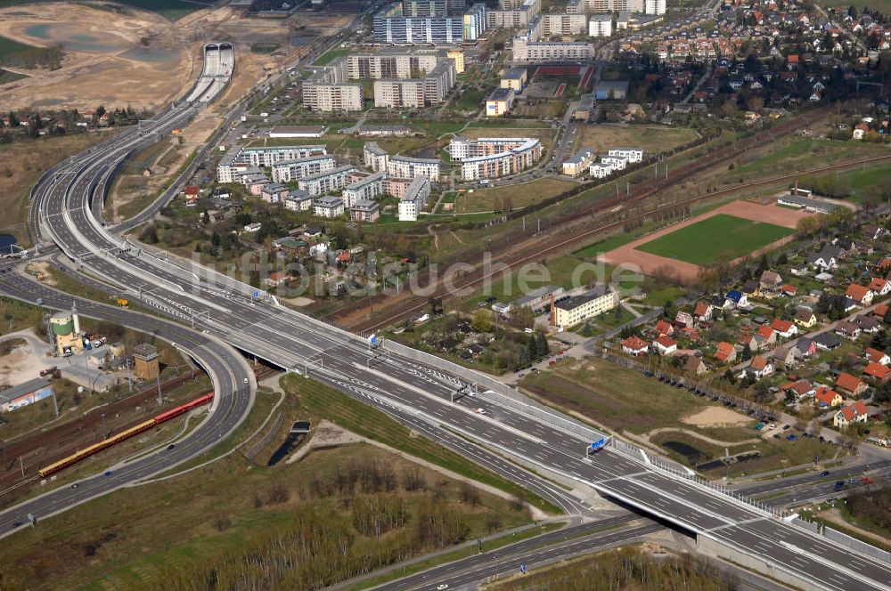 Luftbild Schönefeld - Ausbau des Flughafens Berlin-Schönefeld / Ausbau der A113n