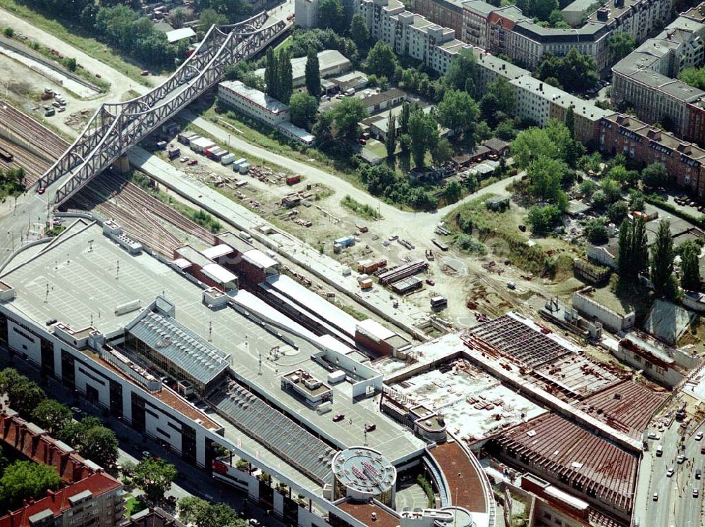 Luftbild Berlin - Wedding - Ausbau des Innernringes der Deutschen Bahn zwischen dem Bereich S-Bhf. Gesundbrunnen.