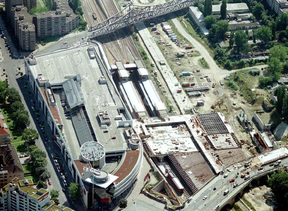 Luftaufnahme Berlin - Wedding - Ausbau des Innernringes der Deutschen Bahn zwischen dem Bereich S-Bhf. Gesundbrunnen.