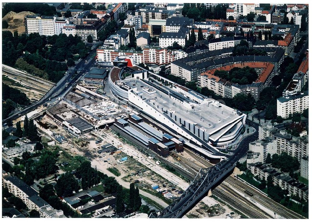 Luftbild Berlin - Wedding - Ausbau des Innernringes der Deutschen Bahn zwischen dem Bereich Nordkreuz - S-Bhf. Gesundbrunnen.