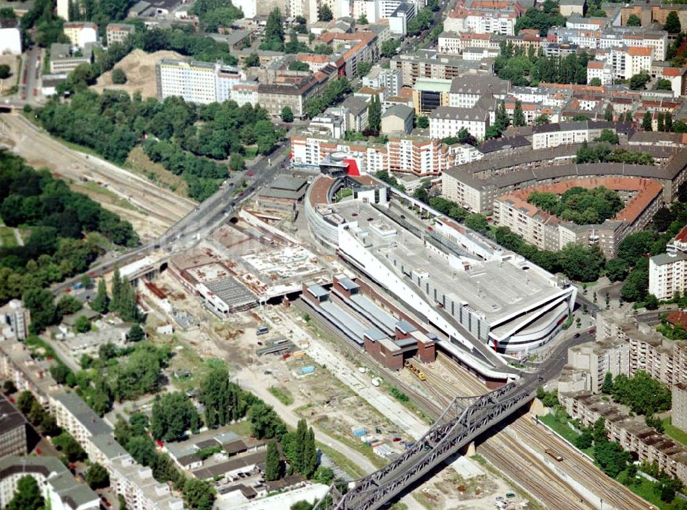 Luftaufnahme Berlin - Wedding - Ausbau des Innernringes der Deutschen Bahn zwischen dem Bereich Nordkreuz - S-Bhf. Gesundbrunnen.