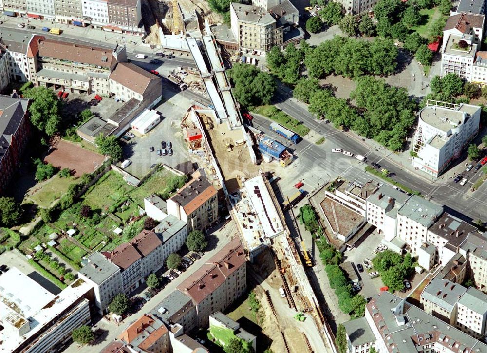 Luftaufnahme Berlin - Wedding - Ausbau des Innernringes der Deutschen Bahn zwischen dem Bereich Westhafen - Müllerstraße.