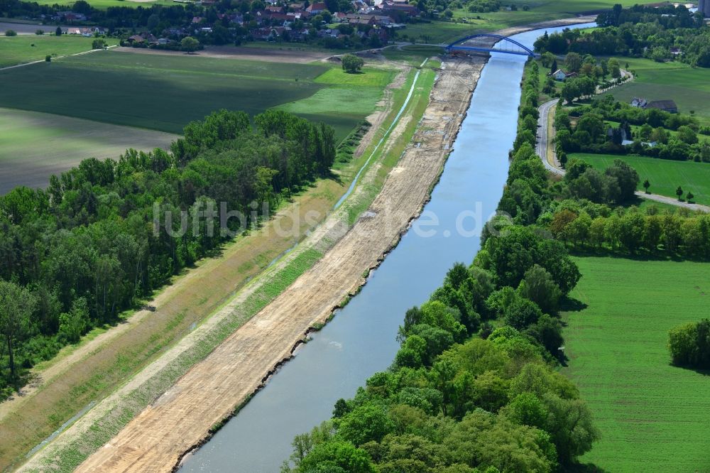 Parey von oben - Ausbau der Uferbefestigung an der Wasserstraße Elbe-Havel-Kanal bei Parey im Bundesland Sachsen-Anhalt